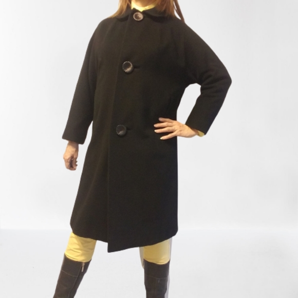 Cashmere Vintage Black Winter Coat - Picture 1 of 15